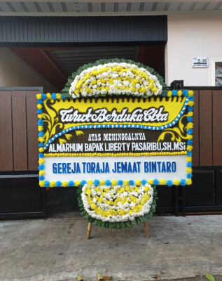 Papan Bunga Duka di Malabero